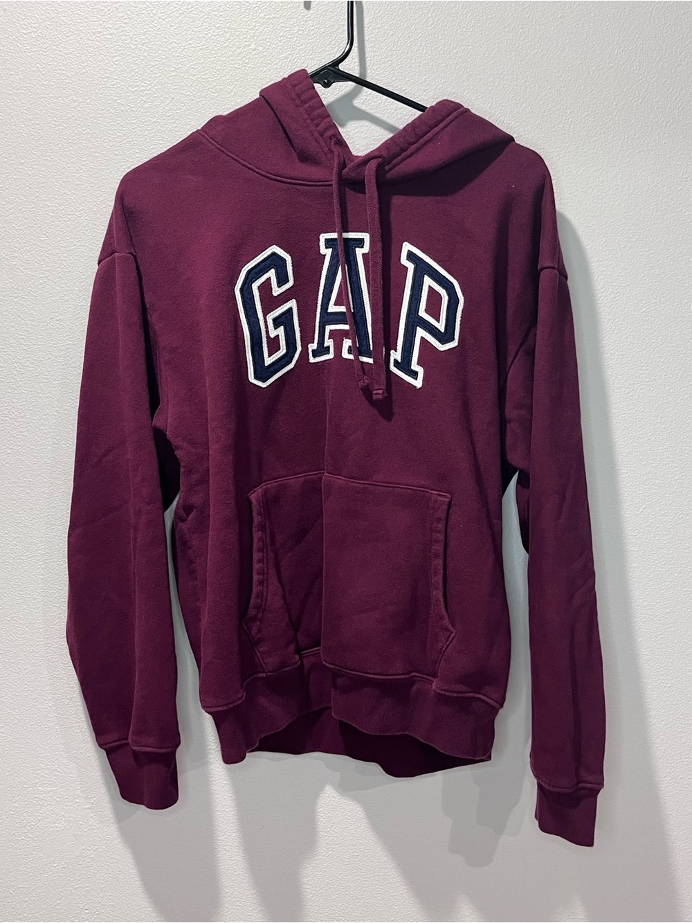 GAP Women’s Burgundy Hooded Pullover Sweatshirt and pants (matching sweatsuit)